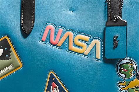 NASA Re-Embraces the 'Worm,' Its Retro Cool Retired Logo, for New ...