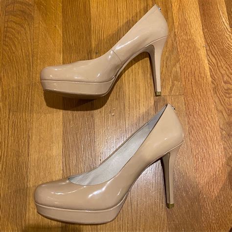 Michael Kors Nude Patent Leather Shoes Gem