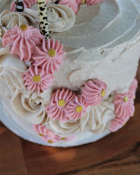 Kayla’s Kupcakes - Hi! 👋🏼 My name is Kayla Fant and I’m the gal behind