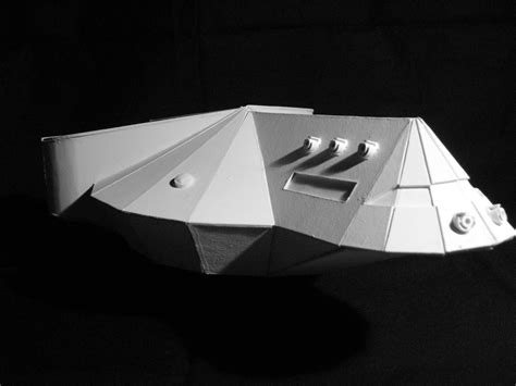 NMDesigns: Spaceship Model