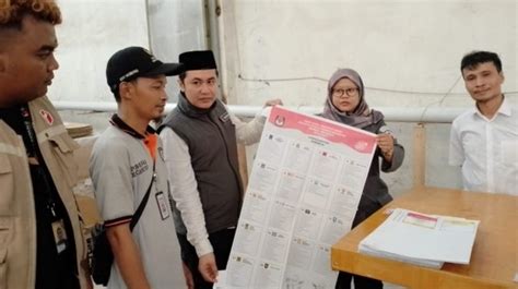 Puluhan Ribu Surat Suara DPRD Banten Rusak Kondisinya Sobek Hingga