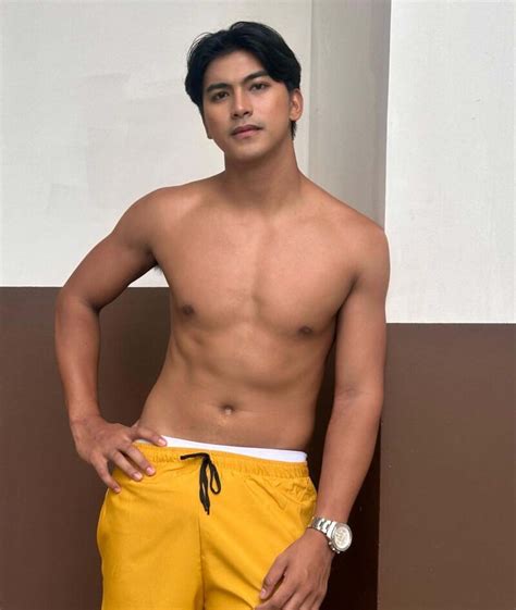 Kenneth Cabungcal Mister Filipinas Rddantes