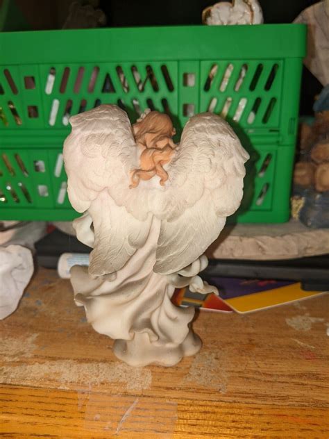 Seraphim Classics February Angel Of The Month Series 45” 81812 1999