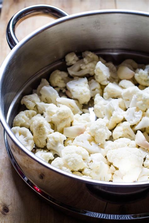 Roasted Cauliflower Mash Happy Veggie Kitchen