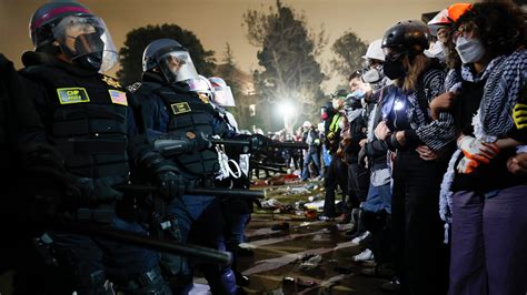 Inside Ucla Protest How Counter Attack Then Police Shut It Down