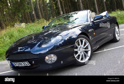 Aston Martin DB7 Vantage Volante Stock Photo - Alamy