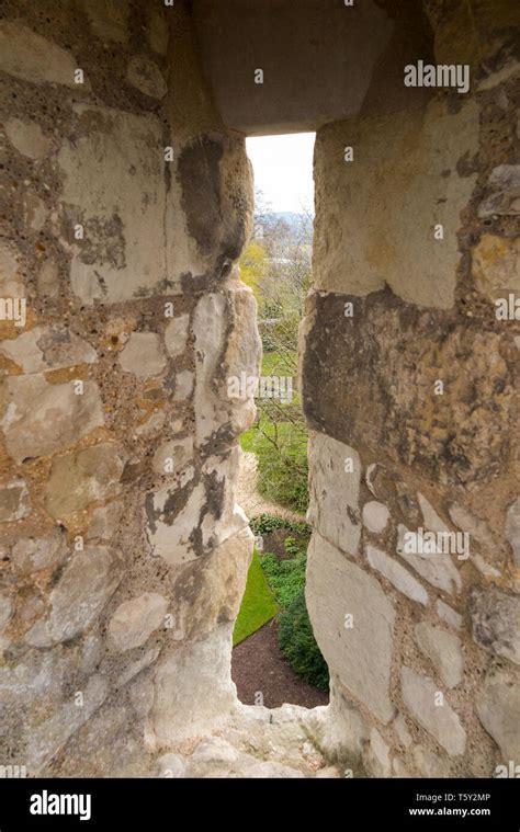 Arrow Slit Stone Wall Hi Res Stock Photography And Images Alamy