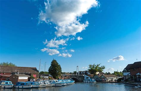 Norfolk Broads Holidays Largest Choice Of Riverside Holiday Cottages