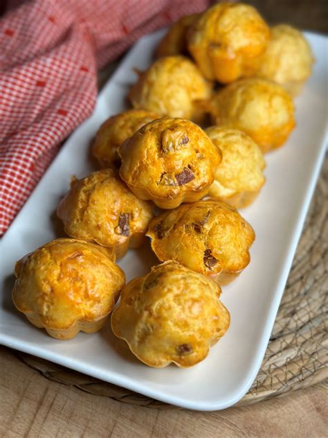 Muffins au chorizo et comté recette pour l apéritif