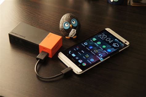 Mobile-review.com Фирменные аксессуары HTC