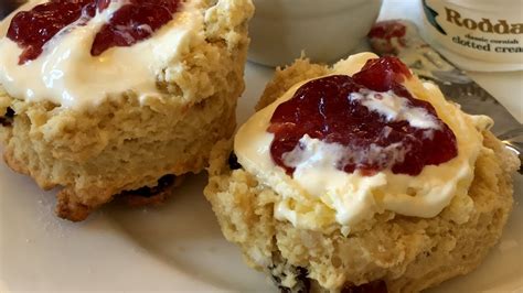 スコーン 作り方 イギリス人に人気のレシピ公開イギリスのスコーンはクセになりますよ How to make scones and