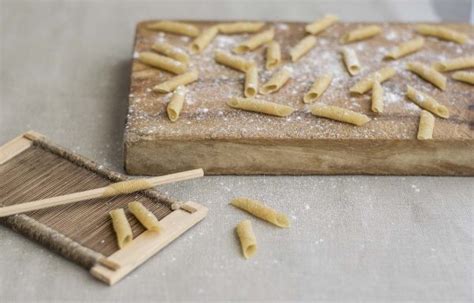 Garganelli Con Sugo Di Salsiccia E Piselli La Tarte Maison