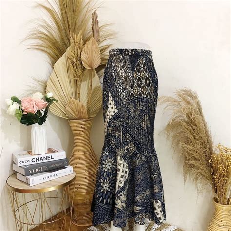 Jual Gallery Kebaya Rok Duyung Plisket Batik Rok Mermaid Rok Span