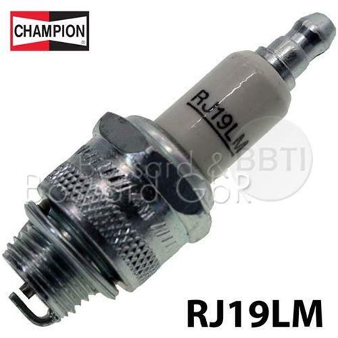 WOW Champion Zündkerze RJ19LM vergleichbar mit WR11EO 2513202 BS19LM