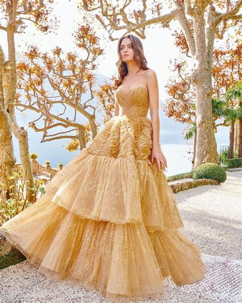 Gold Wedding Gowns 18 Gowns Faqs Gold Wedding Gowns Gowns