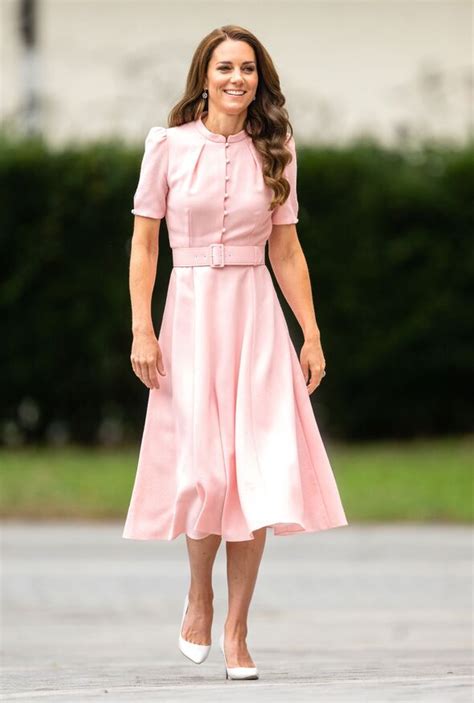 Kate Princess Of Wales Look Pretty In Pink Summer Dress For Vanda Visit Uk