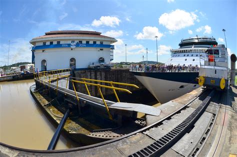 Autoridad Del Canal De Panama El Sitio Y Centro De