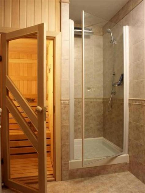 Душ в бане: как сделать своими руками на даче без водопровода и душевой ...