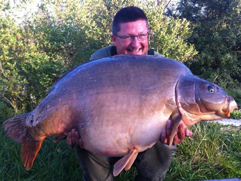 Gigantica Lake Carp Fishing - Carp Corner - France Caught by Danny Fairbrass