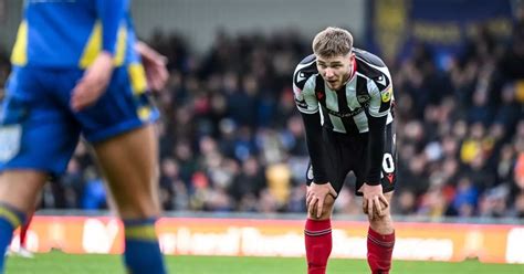 Grimsby Town Player Ratings As Mariners Struggle To Build On First Half