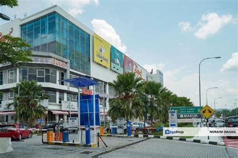 3 STOREY SHOP OFFICE BANGI GATEWAY SHOPPING COMPLEX SEKSYEN 15 BANDAR