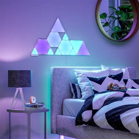 Nanoleaf Erweiterungskit Shapes Mini Triangles 10 Panels 10 Stk Weiß