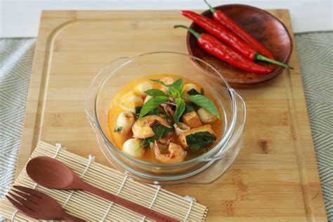 Resep Tom Yam Seafood Kuah Segar Ala Rumahan Bumbunya Medok