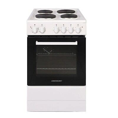 Cookology CFSPSC501WH 62L Freestanding Single Cooker With Solid Plate