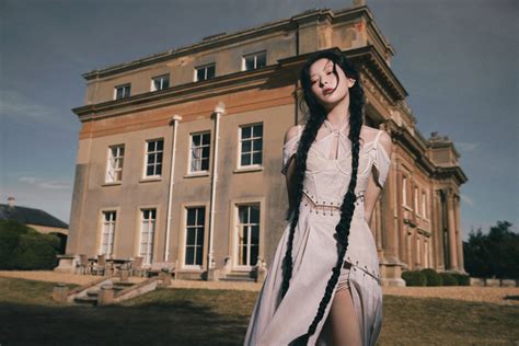 Red Velvet S Seulgi Is The Master Of An Ominous Mansion In The Newest