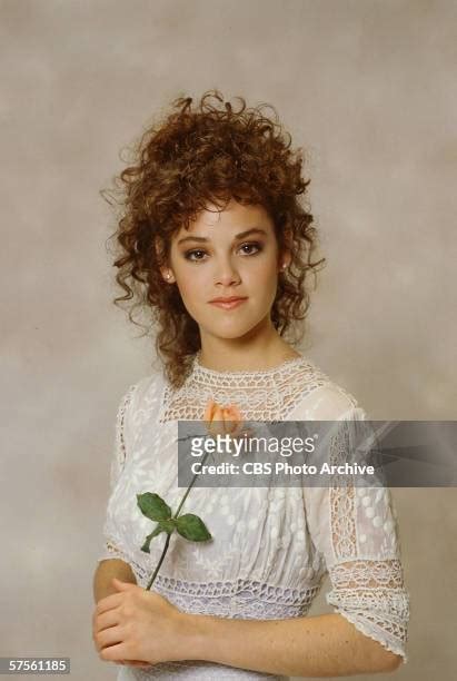 Hot Sexy Rebecca Schaeffer Bikini Pics