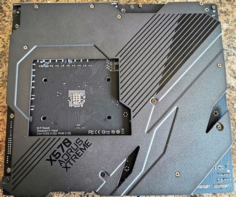 Visual Inspection The Gigabyte X570 Aorus Xtreme Motherboard Review Fanless Am4