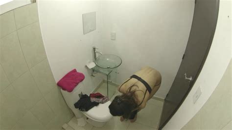 Naked Ayelen Muzo In Tres En La Misma Almohada