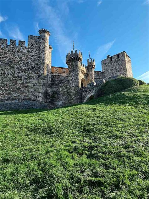 Gu A Le N Ponferrada Castillo Templarios Divinos Sabores Consultoria