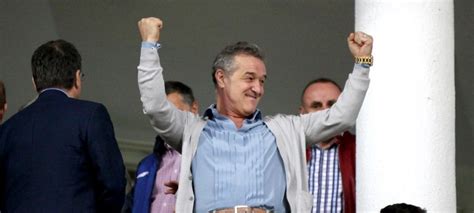 Gigi Becali râde de o rivală la titlu Îi spulberăm Nu au nici măcar