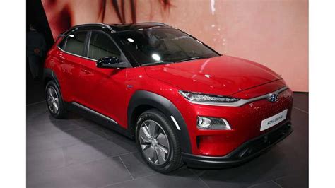 Hyundai Kona Electric Black - Hyundai Shows Off Electric Version of ...