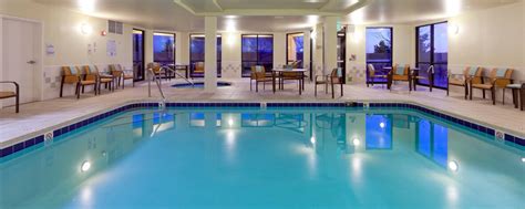 Hotels in Longmont CO | Courtyard Boulder Longmont