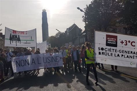 Plus De Personnes Marchent Pour Le Climat Amiens