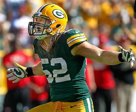 15 Clay Matthews Sack Celebration | Nfl football games, Green bay ...