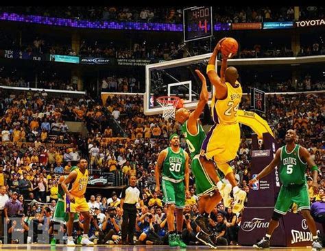 Kobe-Bryant-fadeaway-signature-move-Celtics – The Lock