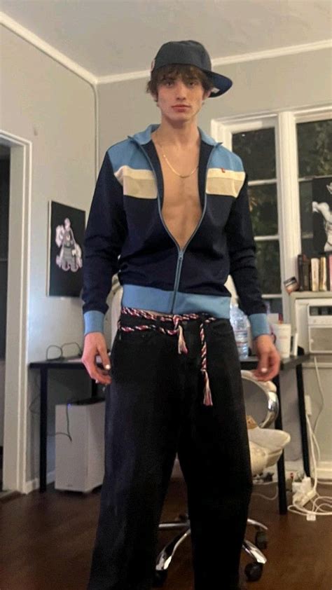 Pin By Misti On Carrington Hot British Men Hot Emo Guys Carrington