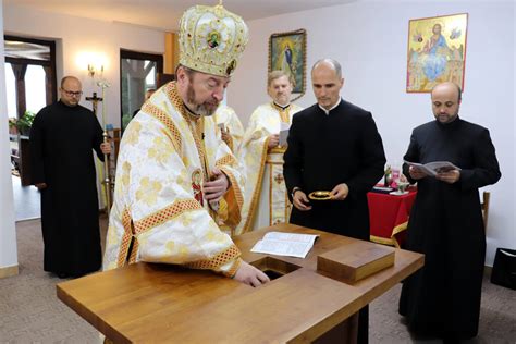 Sfințire de Altar și Sfântă Liturghie Arhierească la Mănăstirea Sfânta