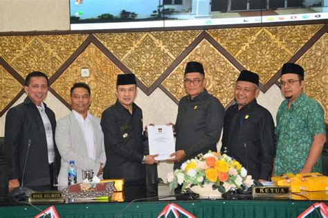 DPRD Kota Padang Gelar Rapat Paripurna Penyampaian Pandangan Akhir