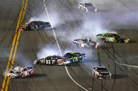 17 Best images about Spectacular Racing Crashes on Pinterest | Cars, Fear factor and Daytona 500