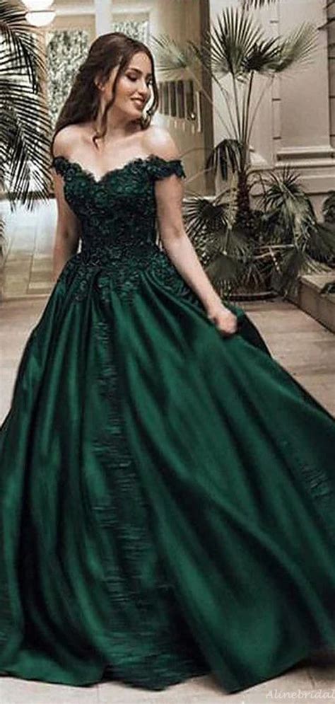 Emerald Green Chiffon Prom Dresses