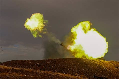 Israel Ataca Con Artillería Posiciones De Hezbolá En Líbano Tras El Lanzamiento De Varios