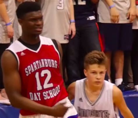 Zion Williamson re-creates viral high school basketball mismatch video ...