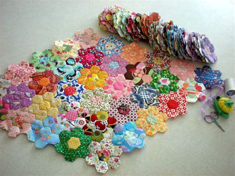 Starting To Connect The Flowers English Paper Piecing Quilts Paper