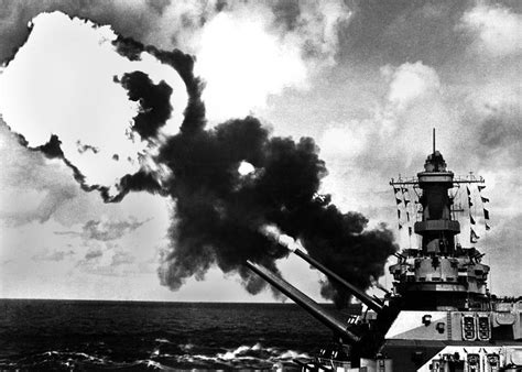 16 Inch Guns Of The Uss Iowa Firing Photograph by Everett