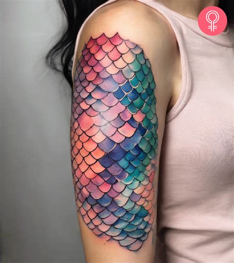 8 Eye-Catching Mermaid Scales Tattoo Designs