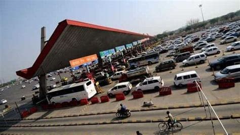 Driving On Yamuna Expressway Gets Costlier As Toll Charges Hiked By